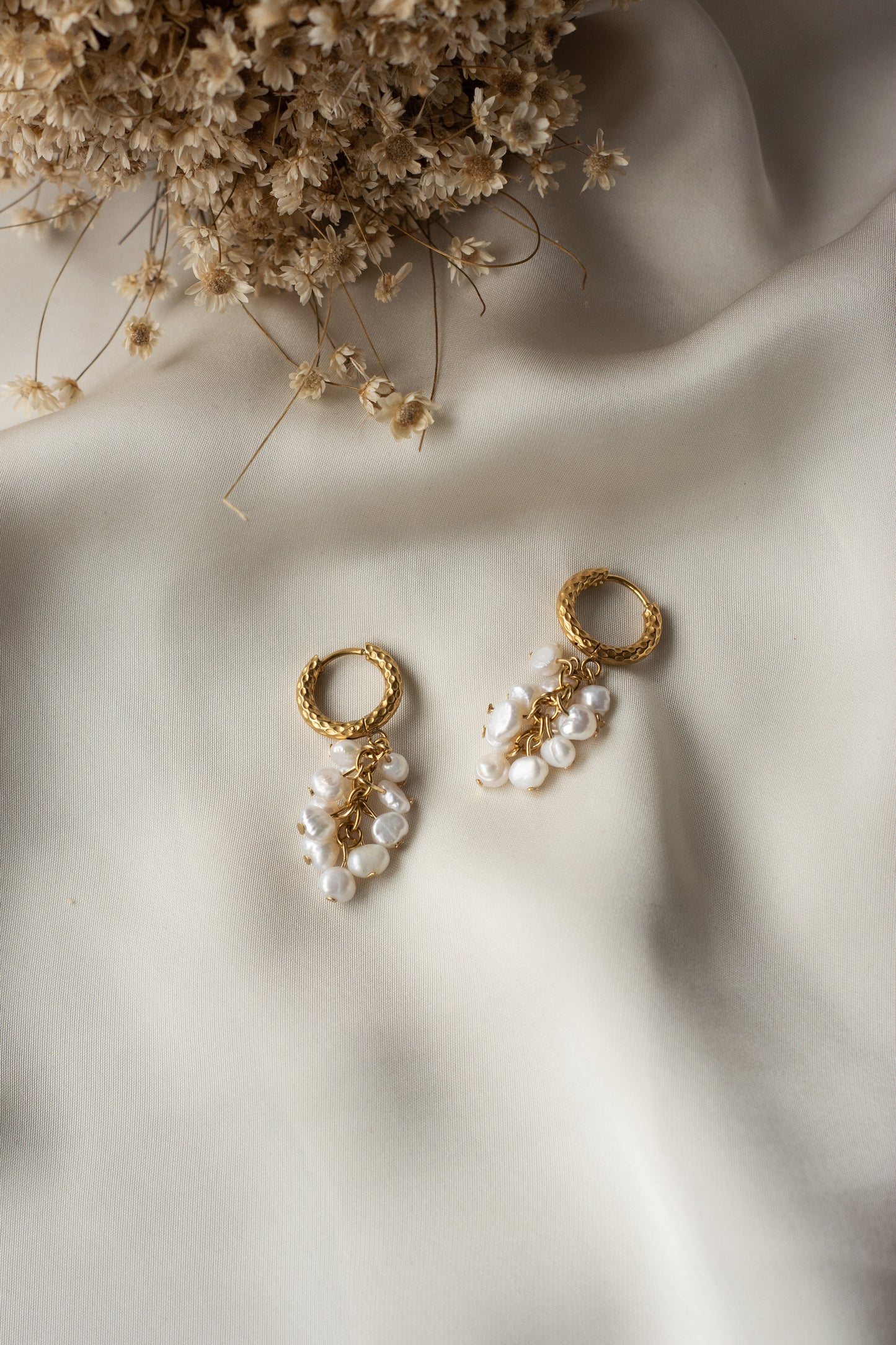 Boucle d’oreille ÉGLANTINE